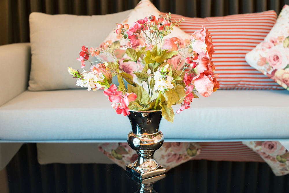 6 Quick Home Staging Tips for Spring Time