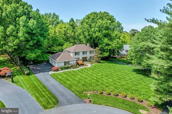 10904 Berryland Ct