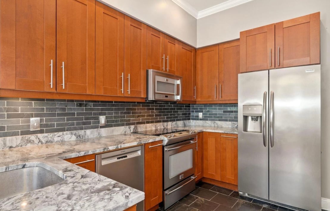 luxurious logan circle condo