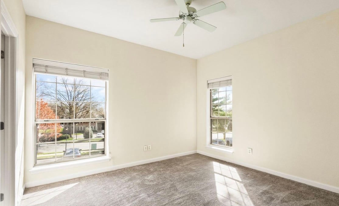 Just Listed MoveIn Ready Fairfax Condo