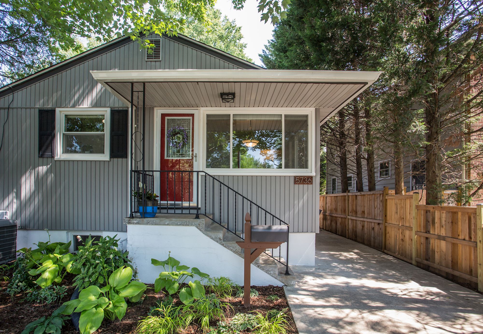 Single Family Home in Bluemont Community of Arlington,VA Sold for $45K Over List Price