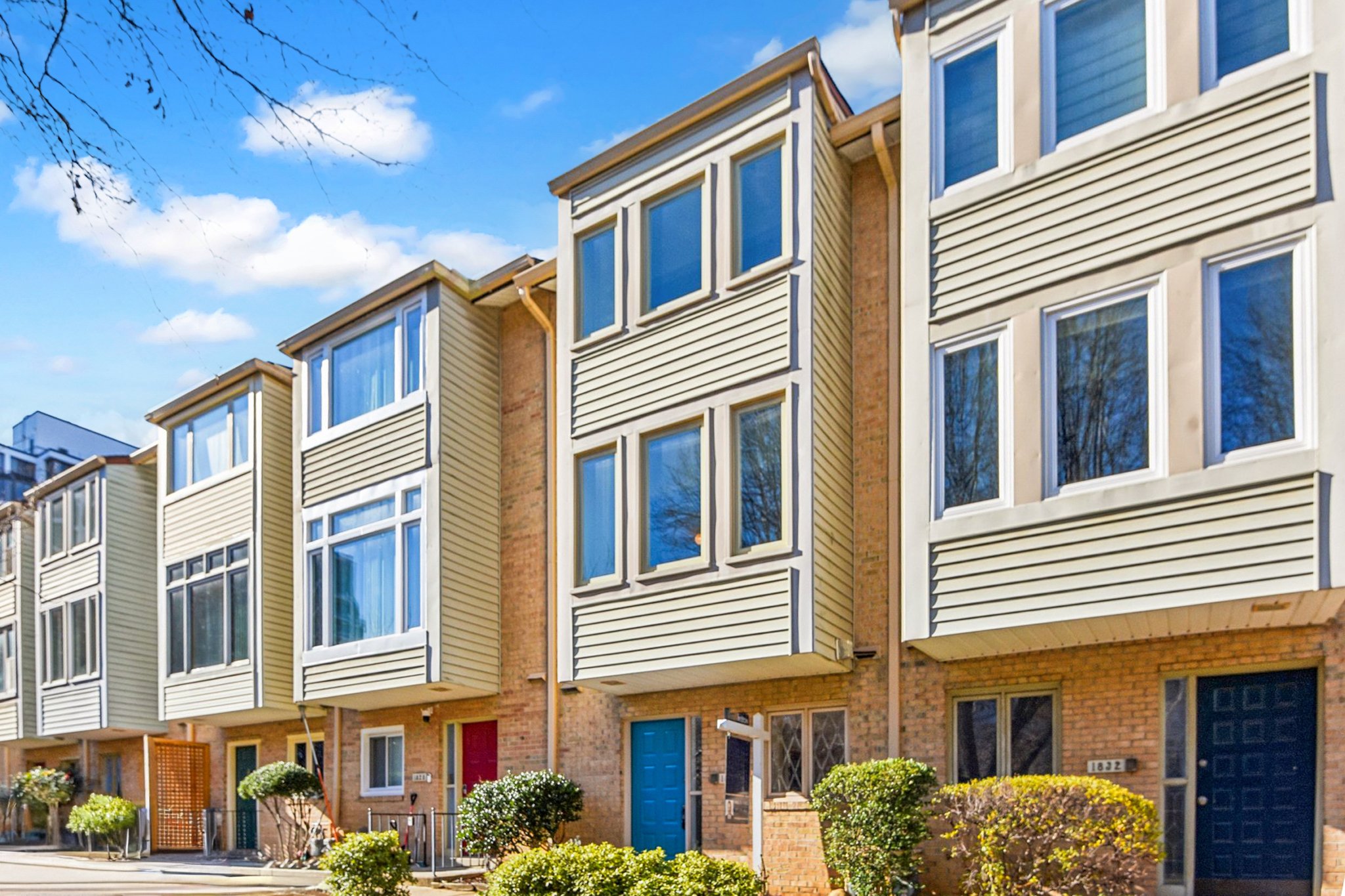 30 Contracts in 30 Days: What I’m Learning About Northern Virginia and DC Real Estate Right Now