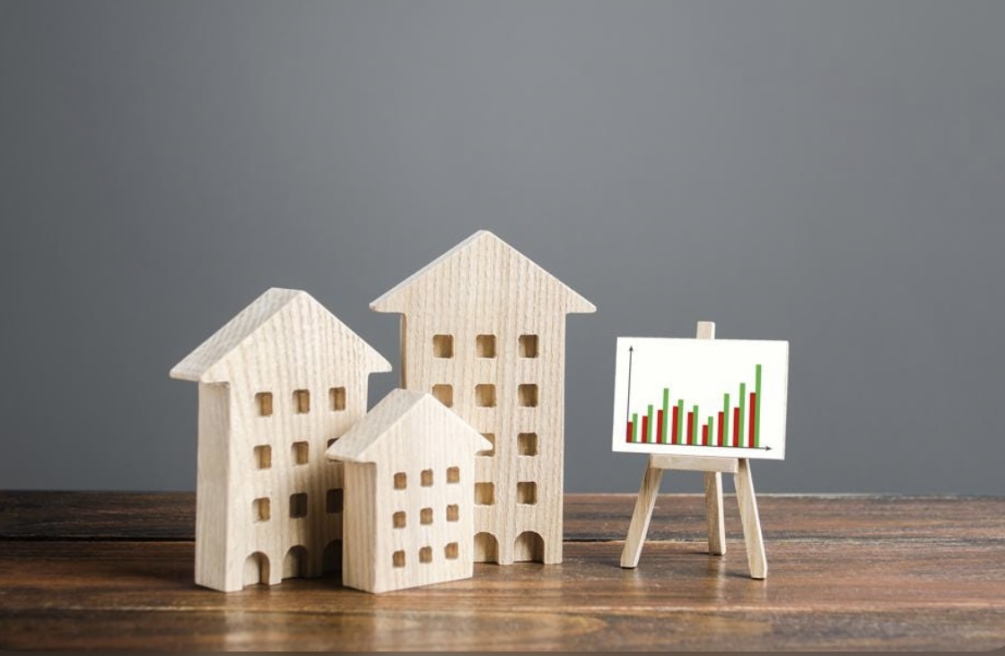 How an Economic Slowdown Affects the Housing Market