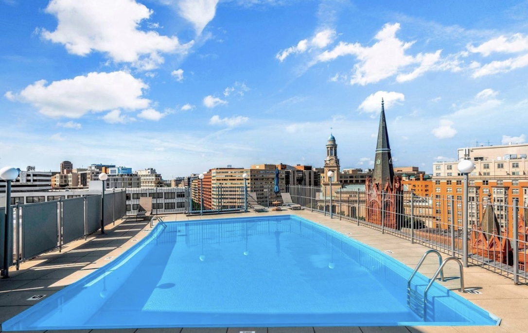 rooftop pool