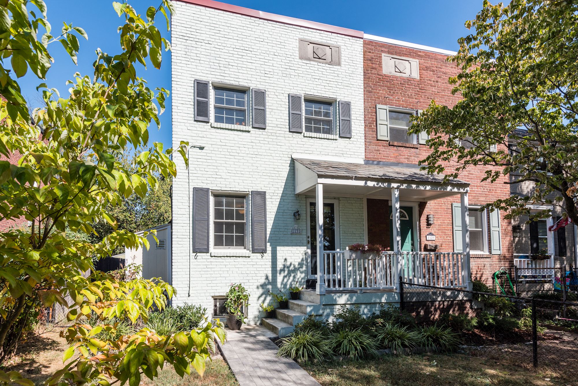 SOLD: Modern End Unit 3 BD Townhome in Alexandria, VA