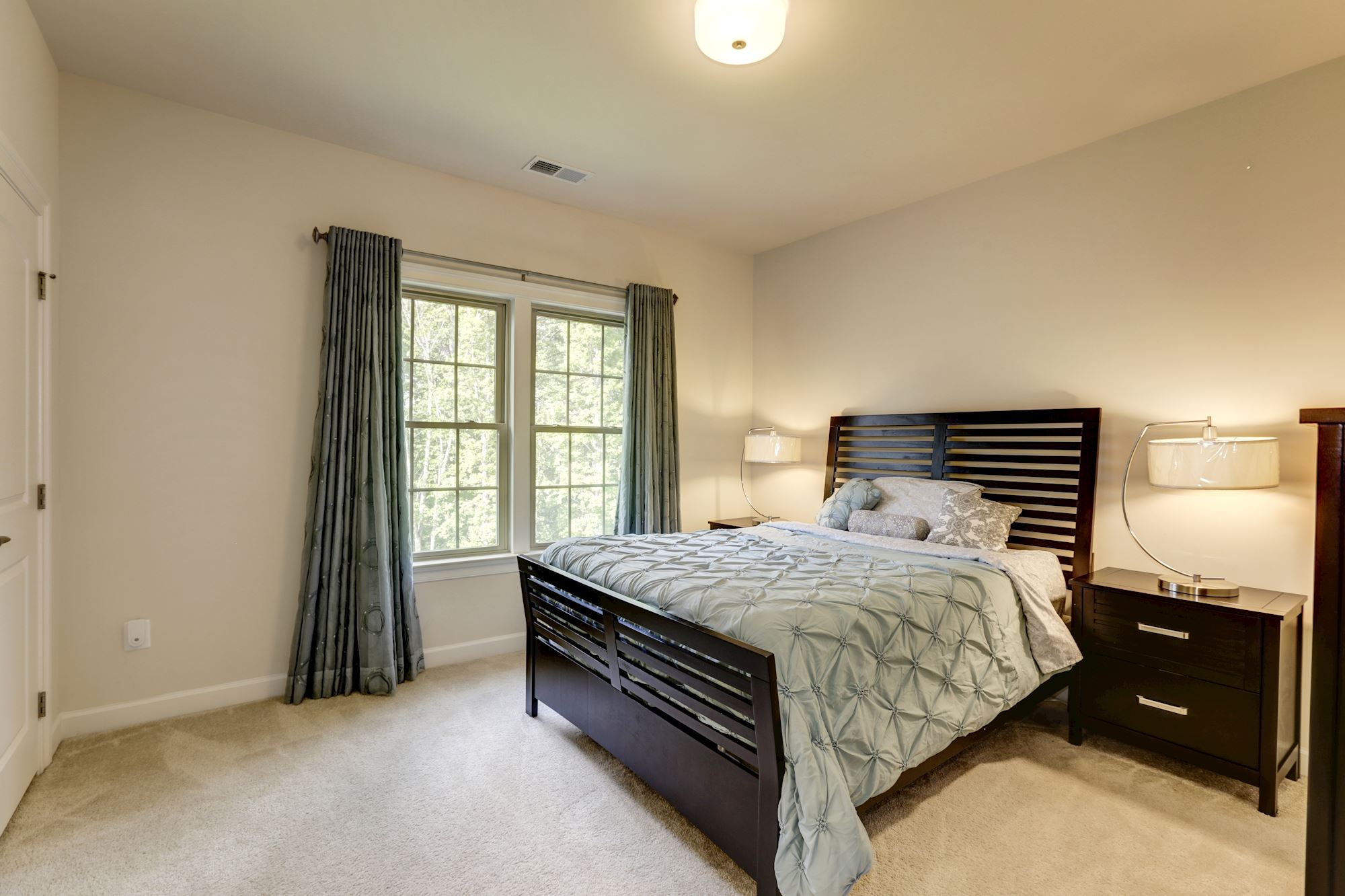 054_25542_BRANTINGHAM_CIR_267526_451072