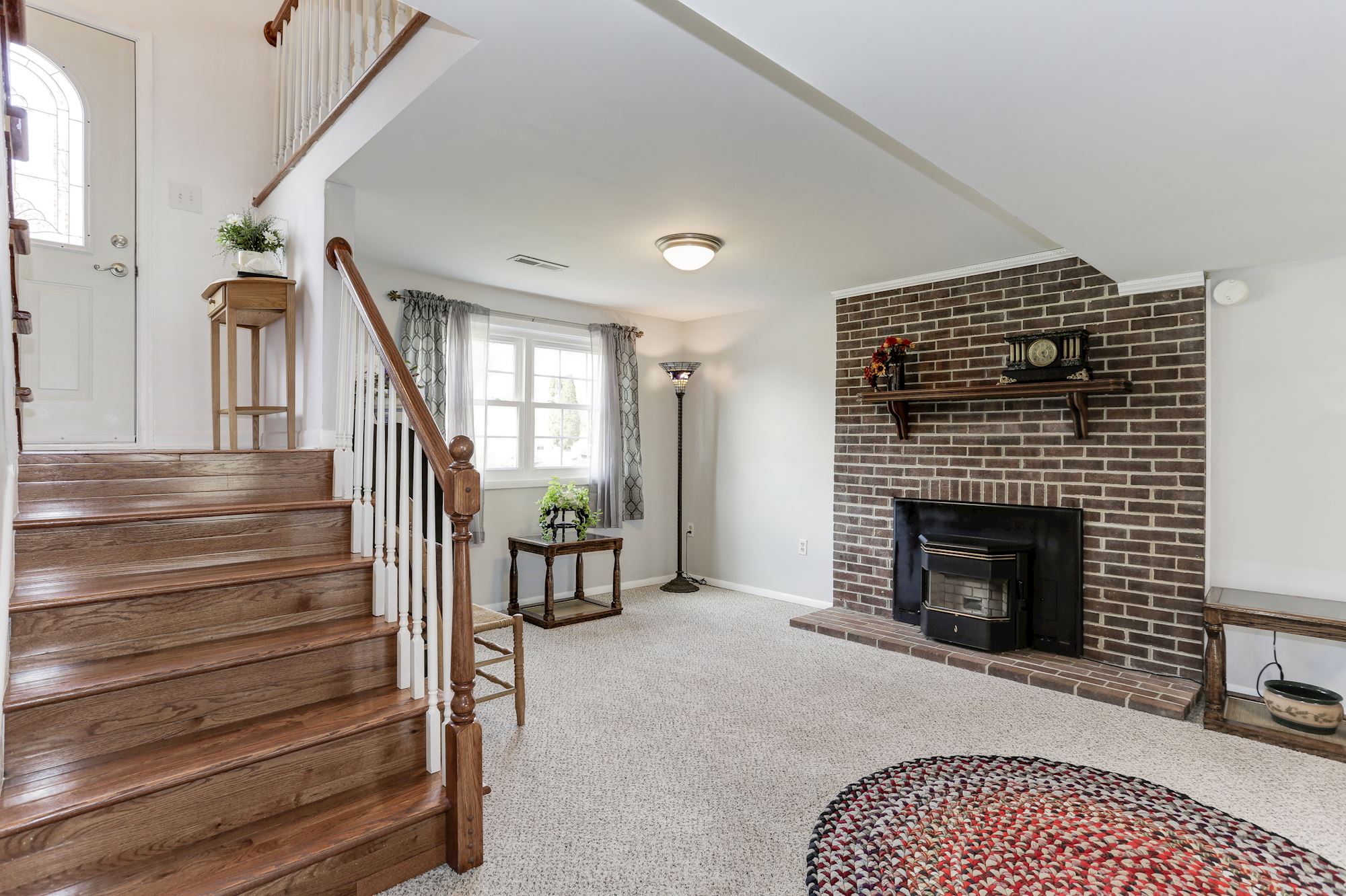 039_5574_NEDDLETON_AVE_188175_224960.jpg 039_5574_NEDDLETON_AVE_188175_224960.jpg