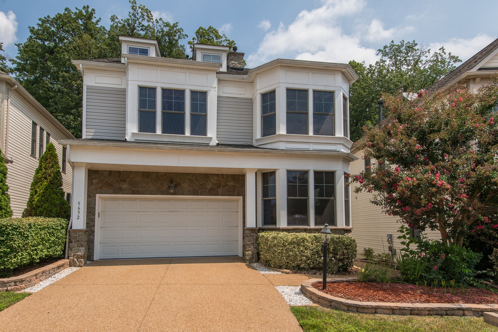 SOLD: Elegant 5 Bedroom Kingstowne Home