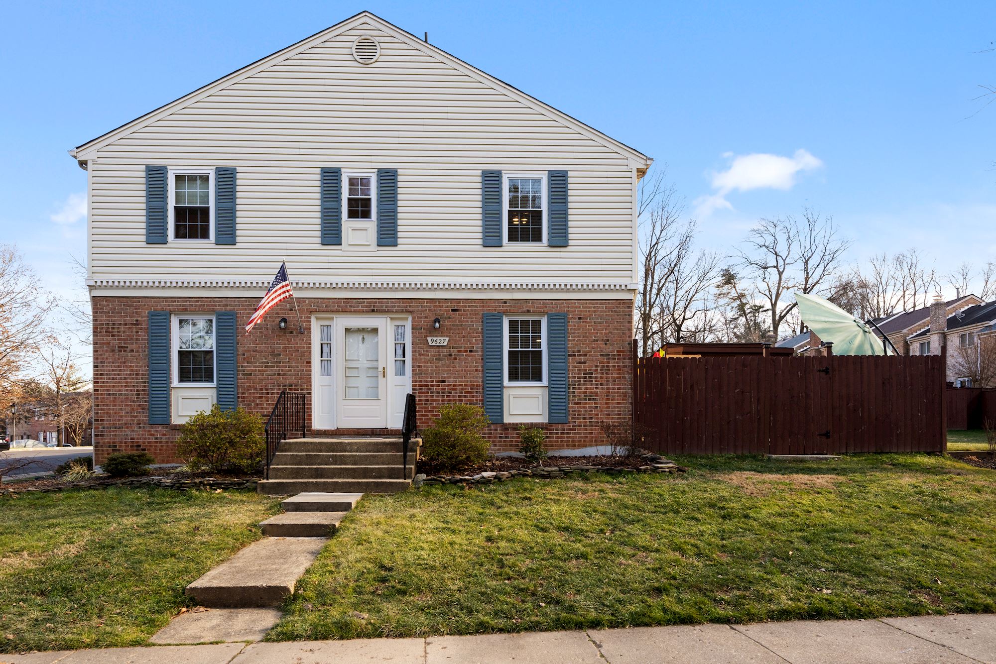 Gorgeous, move-in ready, end-unit townhouse in the desirable Linden Square Community