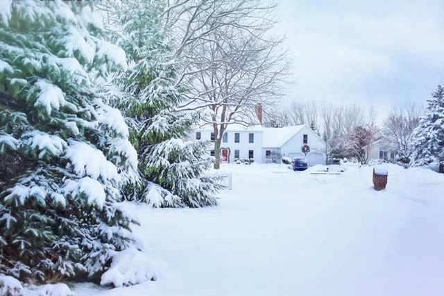 Prepping for Winter: Checklist of 7 Outdoor Home Maintenance Tasks