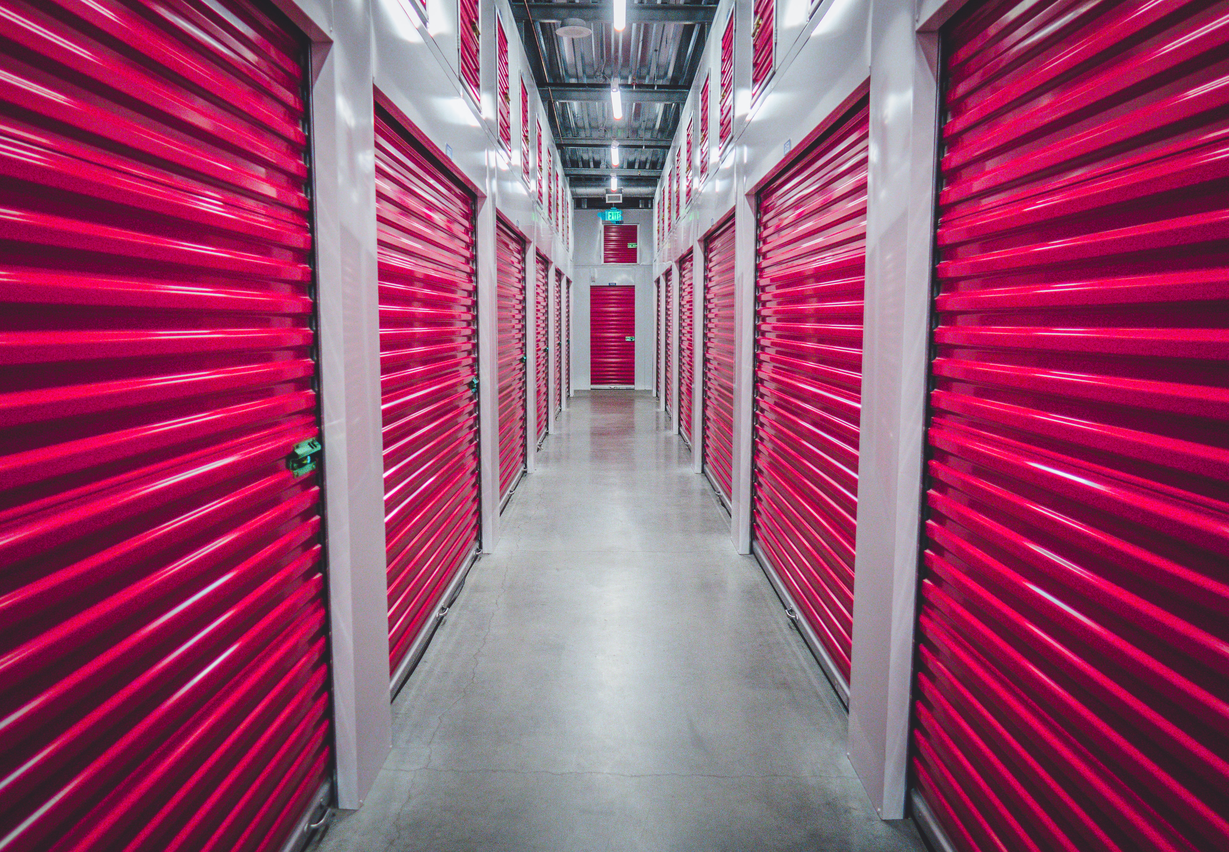 Moving Help: Finding & Choosing a Self-Storage Company That Works for You